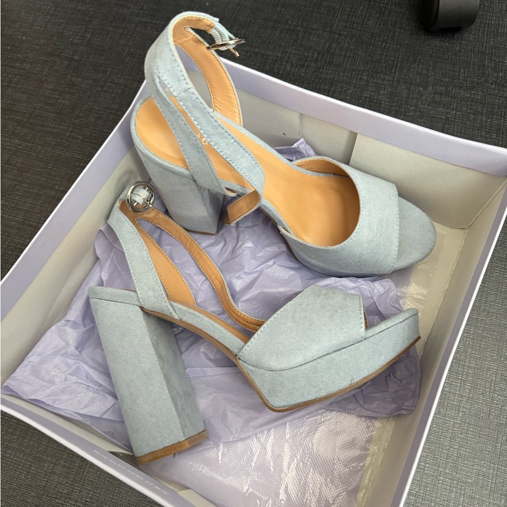 Elegant Light Blue Block Heel Sandals